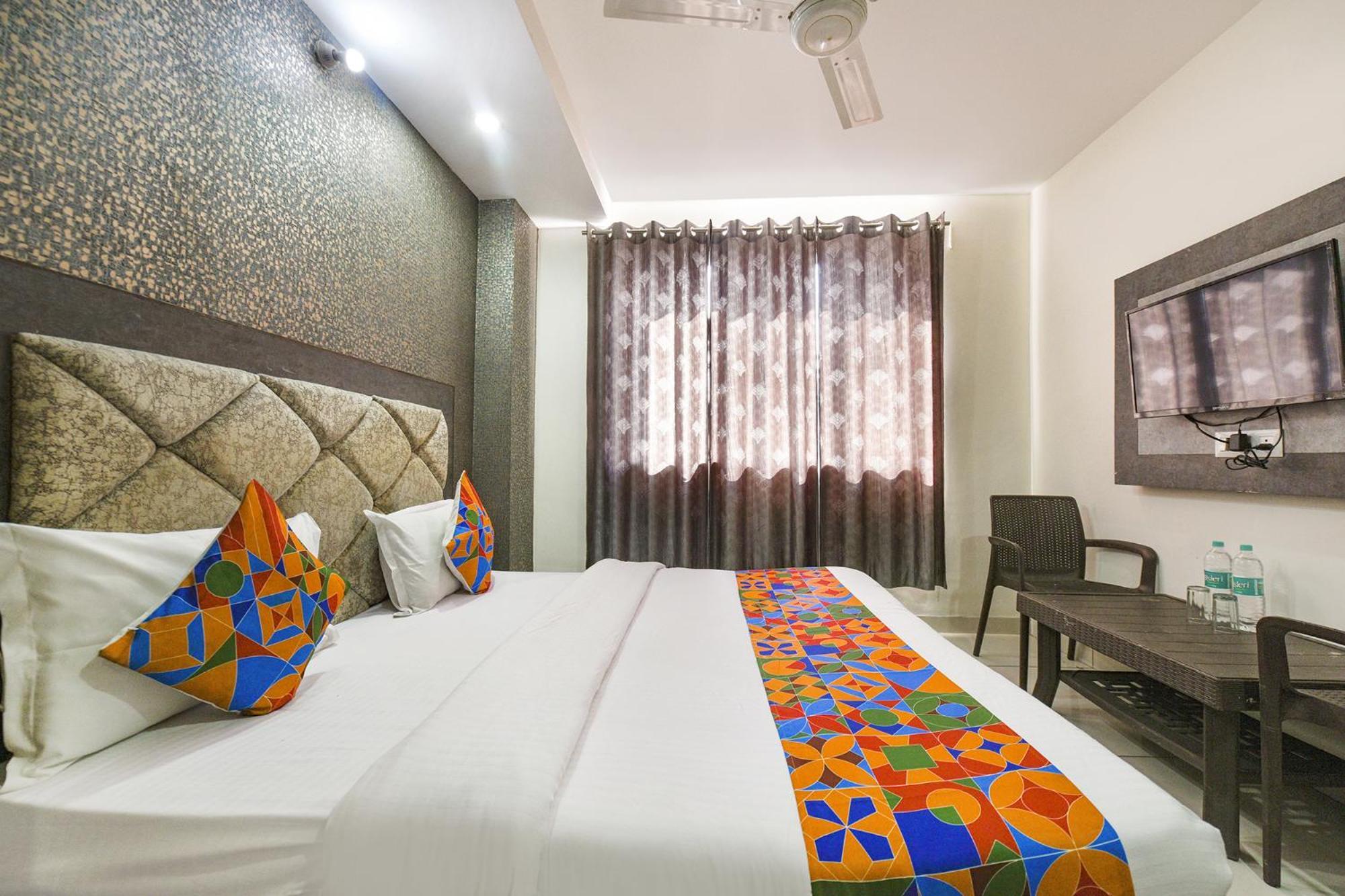 Fabhotel Green Valley Chandigarh Ngoại thất bức ảnh