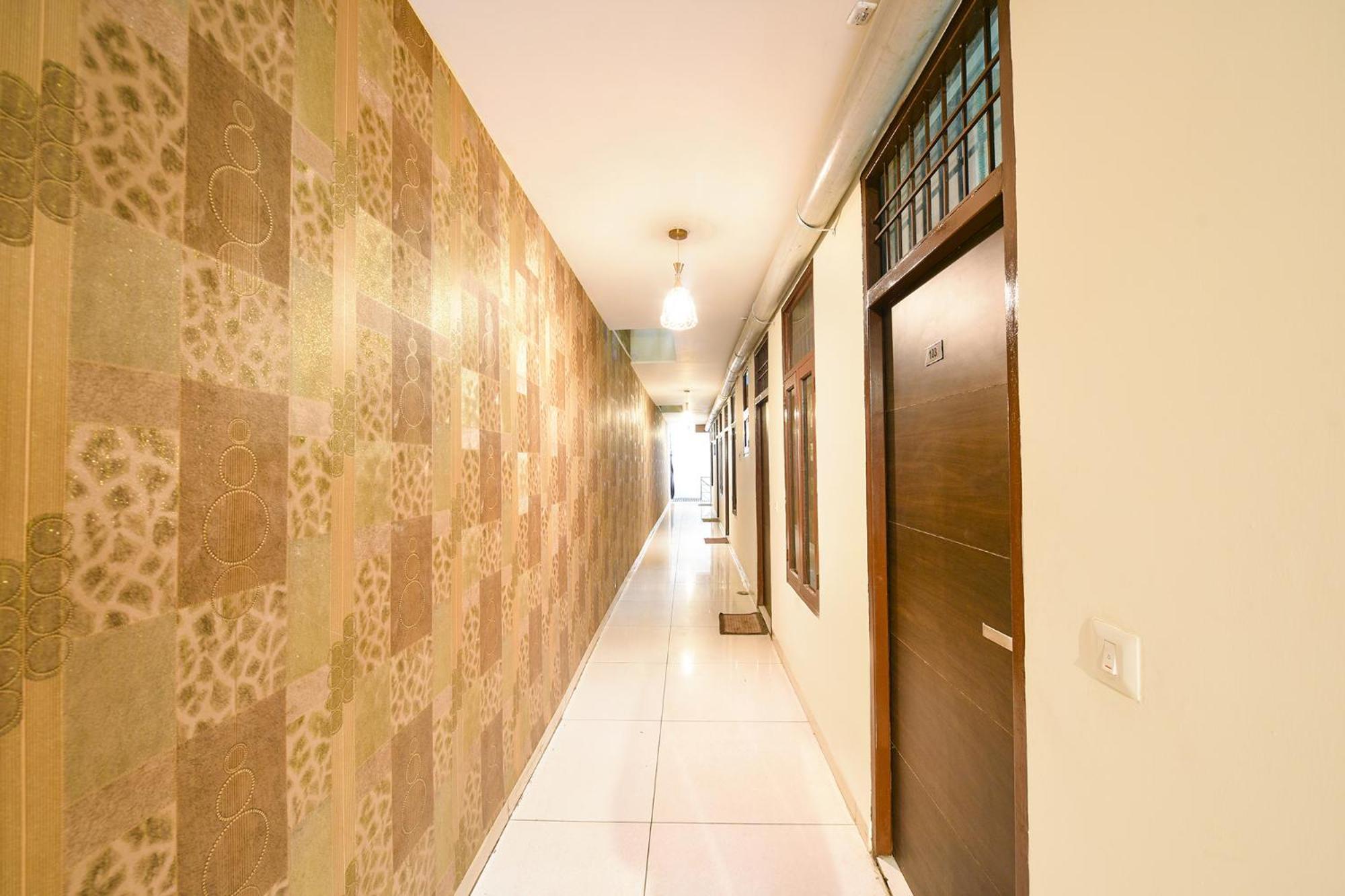 Fabhotel Green Valley Chandigarh Ngoại thất bức ảnh